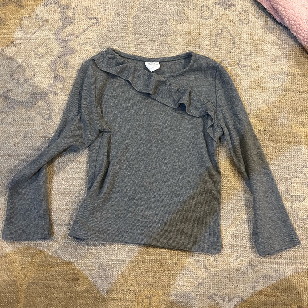 Zara 7 (thick material) Gray Ruffle Long Sleeve Top